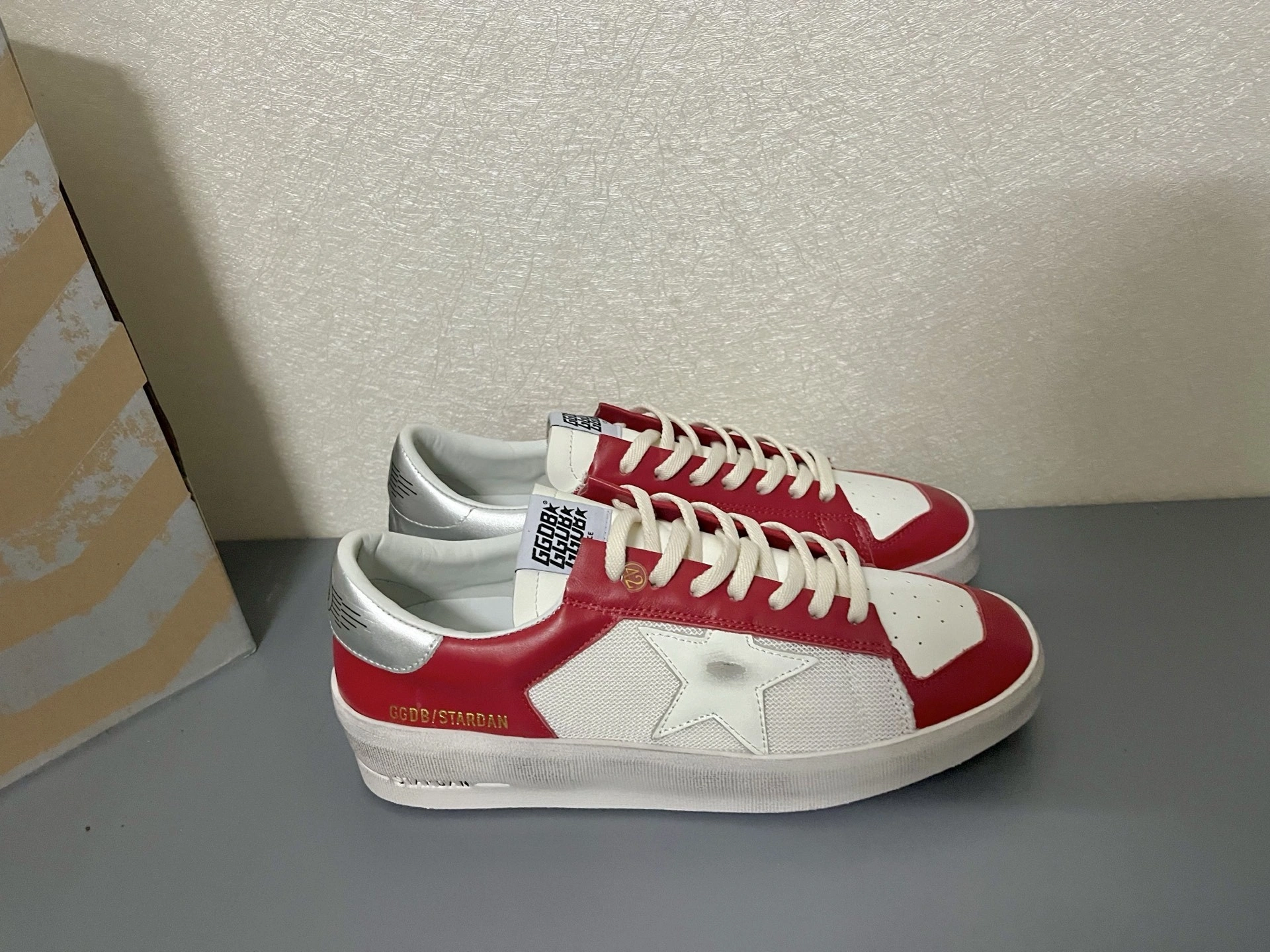 OOBB-- 6642 GMF00593.F006045.40388 Stardan cowhide item:E-X018I2311